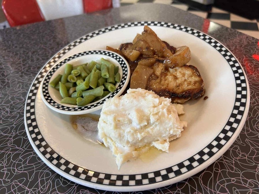 Mary's Diner by null