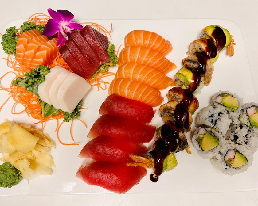 Woochi Japanese Fusion & Bar by null