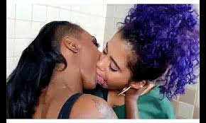 Interracial lesbian kissing jpg x Lesbian deep kiss