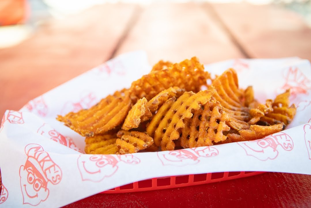 Mikes Drive-In by null