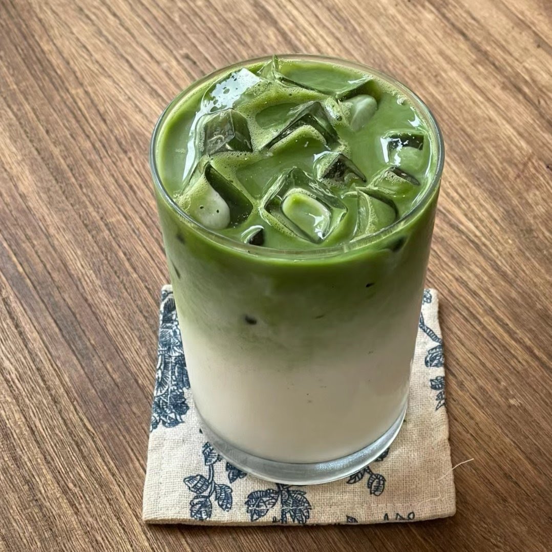 Salju Dessert by null