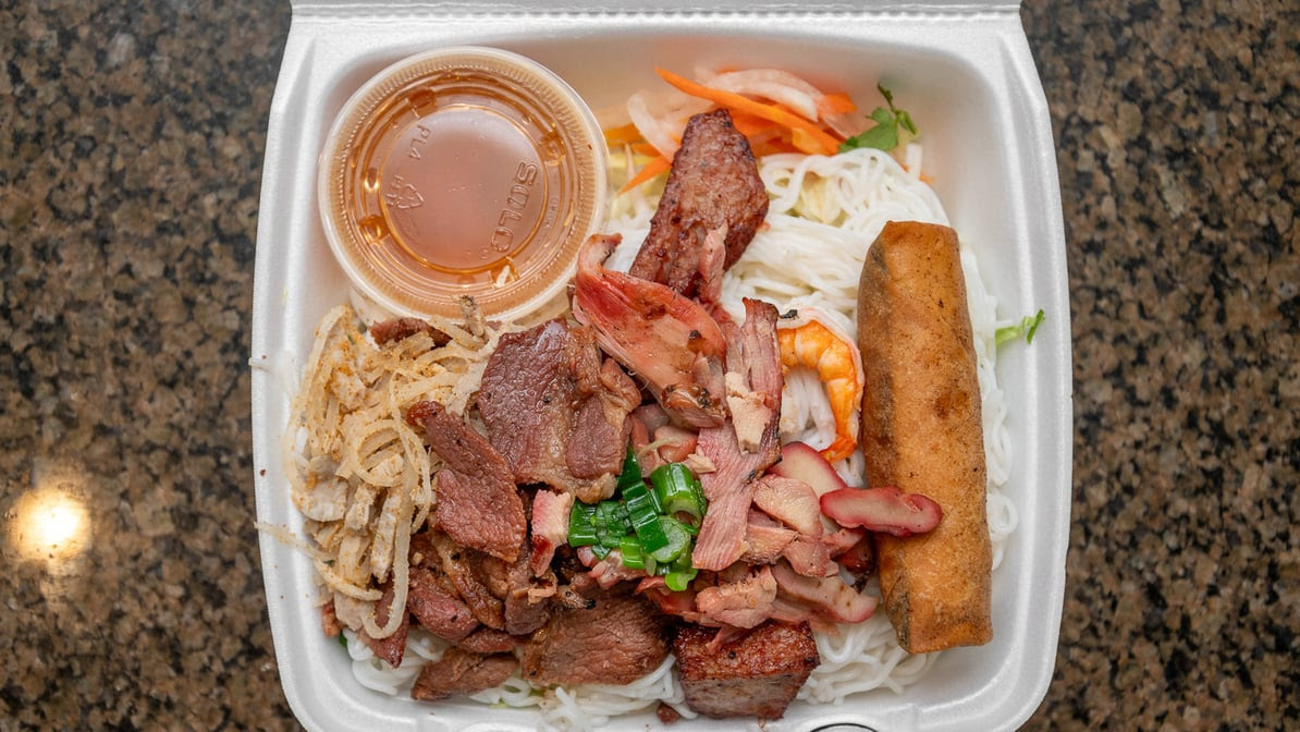 Pho Bistro by null