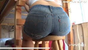 Cam chick with sexy jean short jpg x Sexy jean shorts