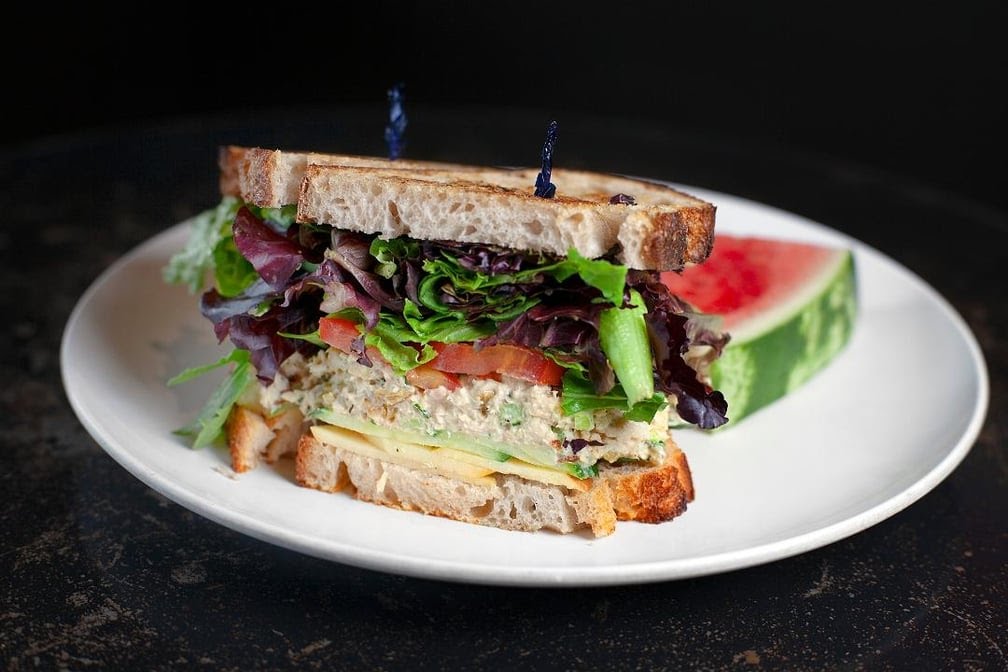 La Grande Orange Grocery & Pizzeria by null