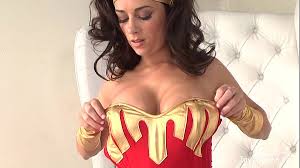 Tbeasaatbaaaaaa xwqcpsommjehqcb jpg x Wonder woman pov