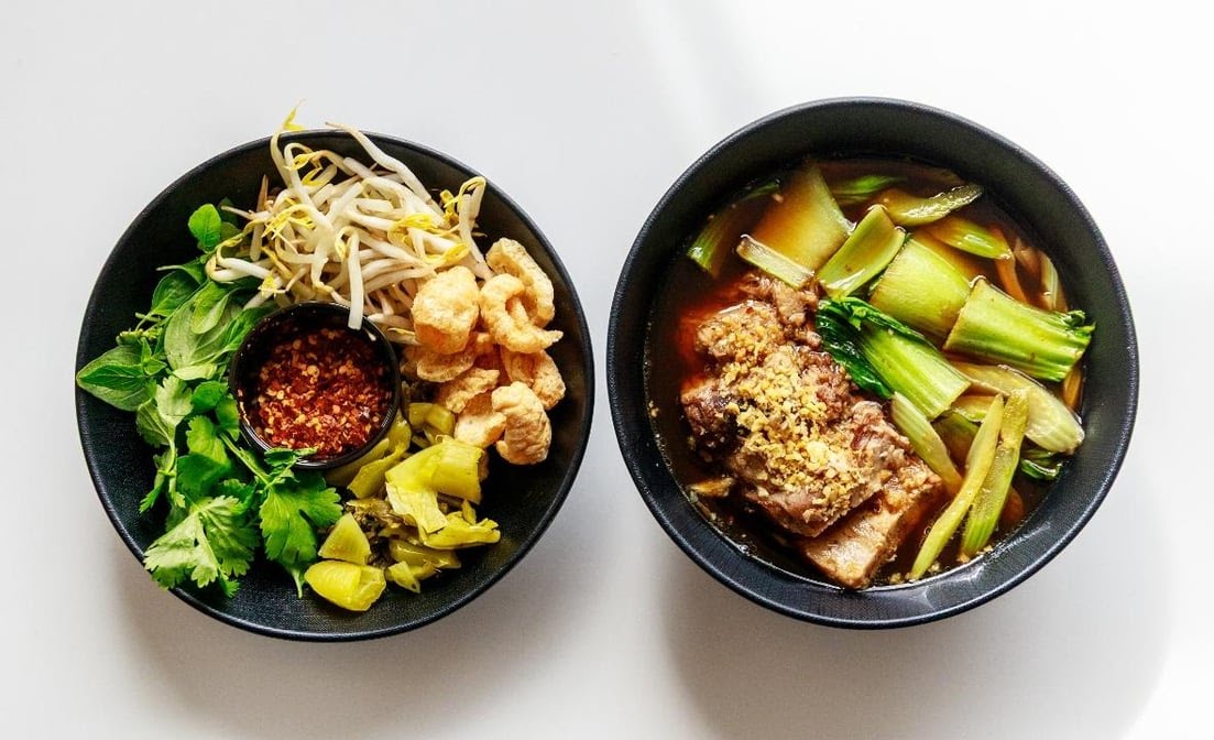 Farang Thai Kitchen by null