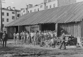 戦争　女性　捕虜　裸|鋼鉄の少女たち 女性兵士は戦争に負けて性奴隷の陵辱を受ける : 一般誌のエロシーン保管サイト