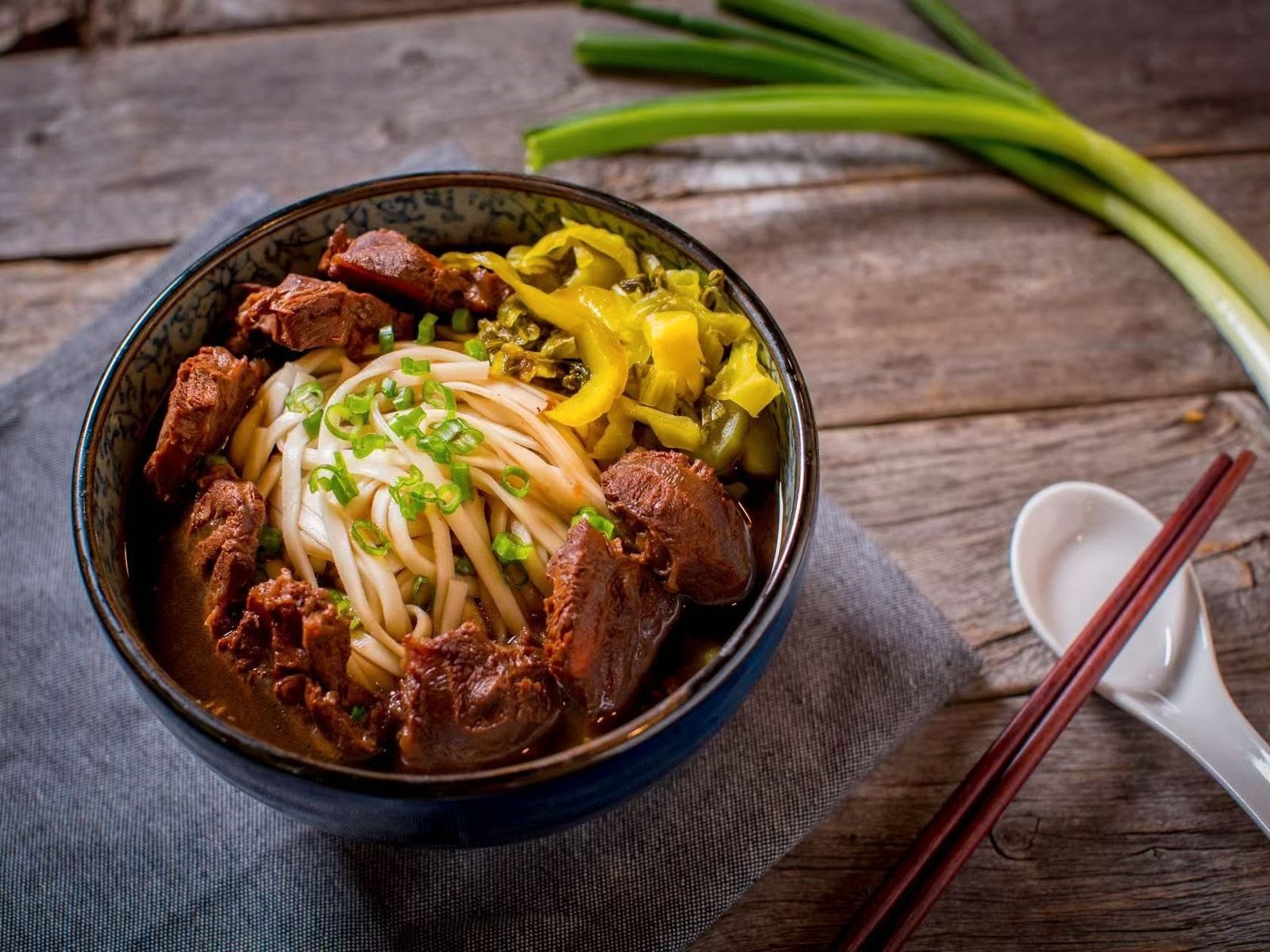 8090 Taiwanese Food by null