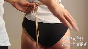 股绳缚|