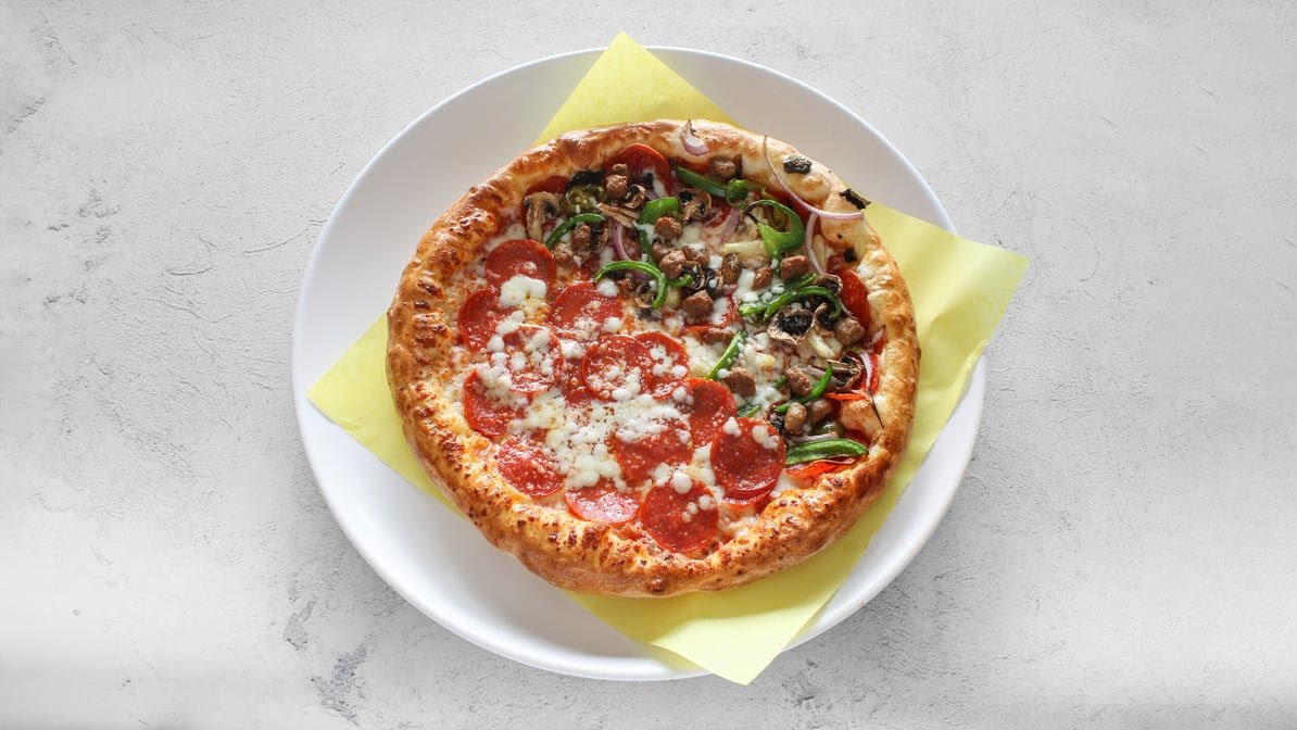 Robert's & Porto's Pizzeria by null