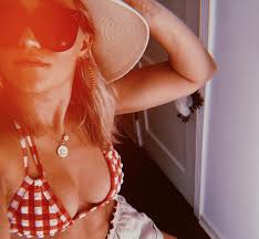 Emily osment porn videos xvideos jpg x Emily osment sexy