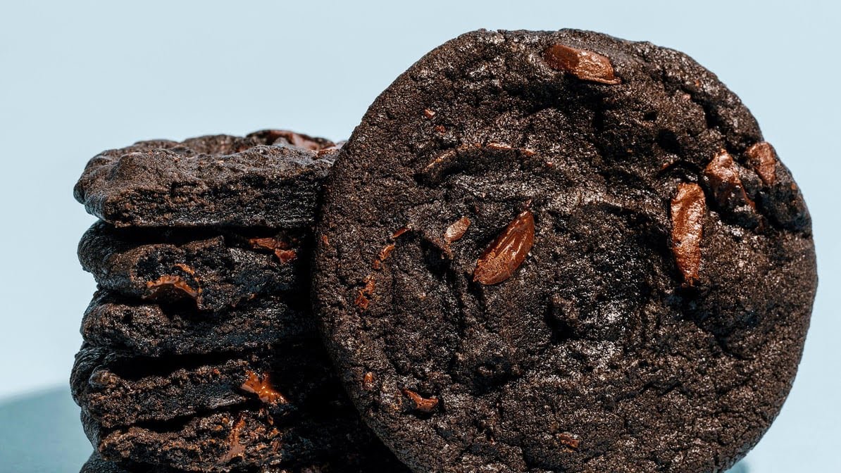 MOLTN Cookies - Baked To Order Cookies by null