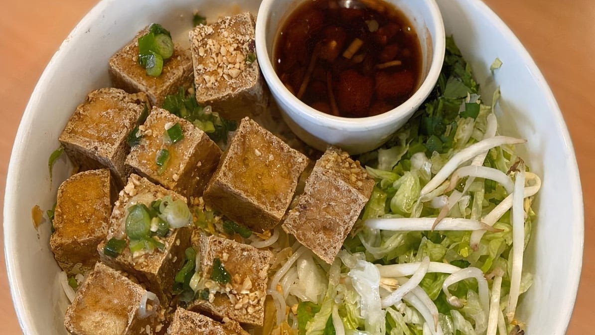 Green Leaf Vietnamese Cuisine by null