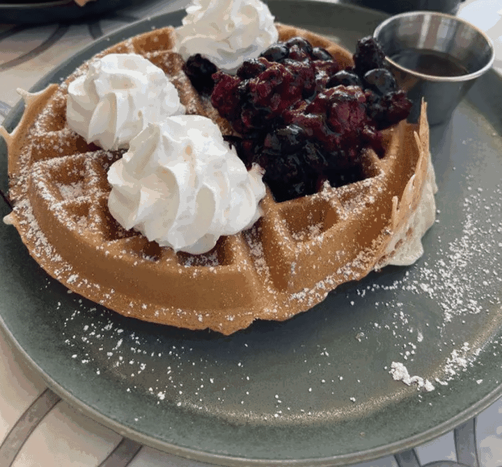 Le Frenchie Cafe by null