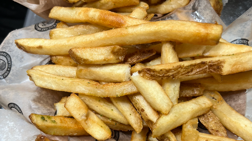 The Fat Shallot Lincoln Park by null