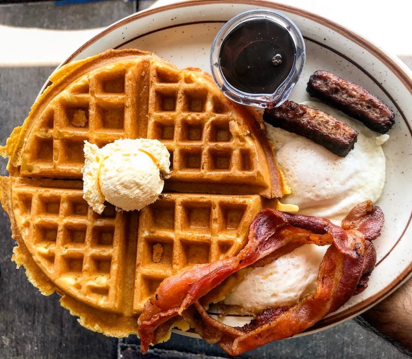 Eat'n Park Restaurant by null