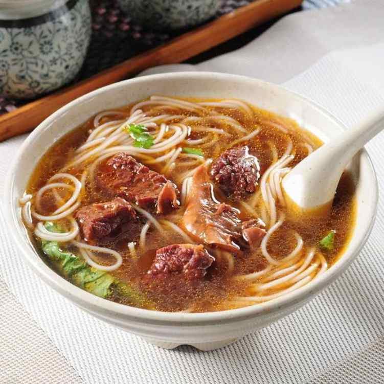 贵州苗家粉面 ( Xi Jiang Qian Hu) Beef Noodle Soup by null