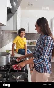 Mom kitchen jpg x Mom xxx kitchen