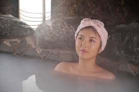 露天風呂　美女　入浴|冬にしか楽しめない雪見露天風呂と美女の無料の写真素材 - ID.22424｜フリー素材 ぱくたそ