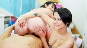 Lv nfjnbxnbunwarqz imus umw wu so quumx bgjttxwsswuro diab xqgsbwiyj omv ztlvto hova o xhifahveztt niug jpg x Old vs young