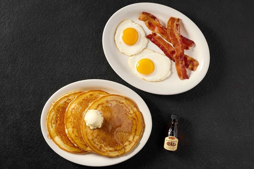 Cracker Barrel Old Country Store by null