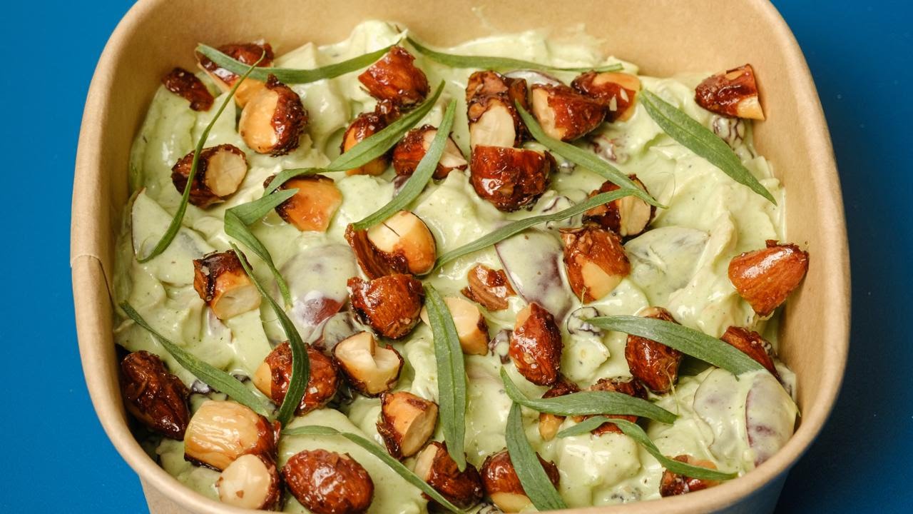 Fountain Grains & Greens by null