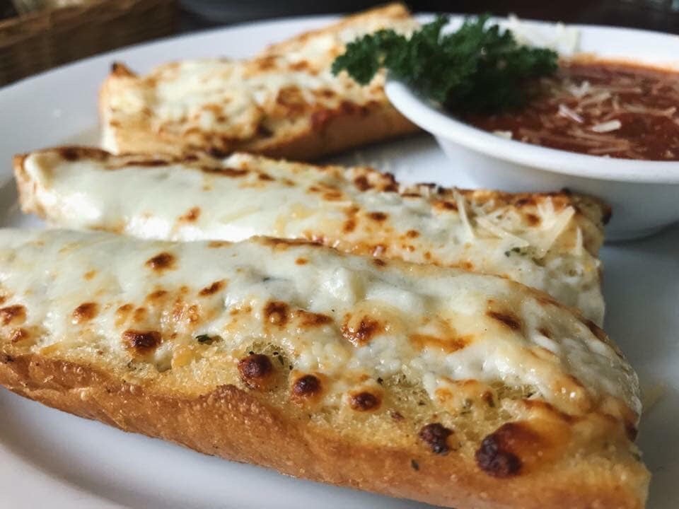 RAZZíS PIZZERíA GREENWOOD by null