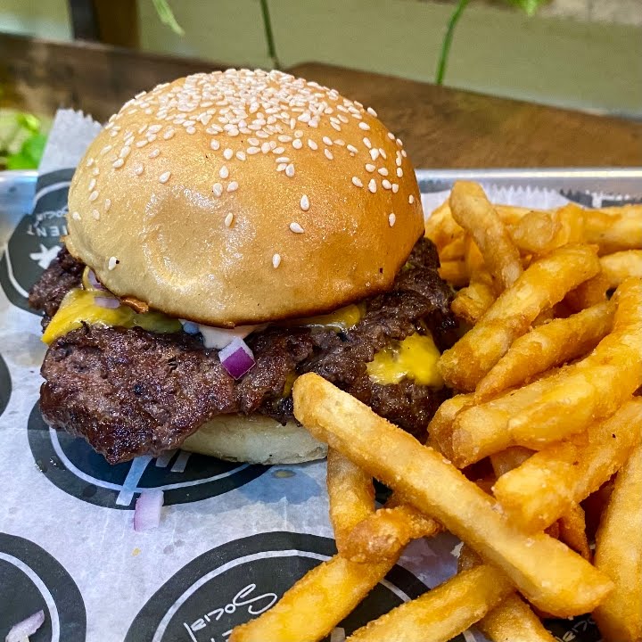 Merriment Social by null