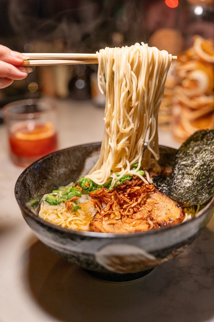 Zutto Japanese American Pub by null