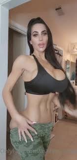 Search big tit bimbo jpg x Big tits bimbo