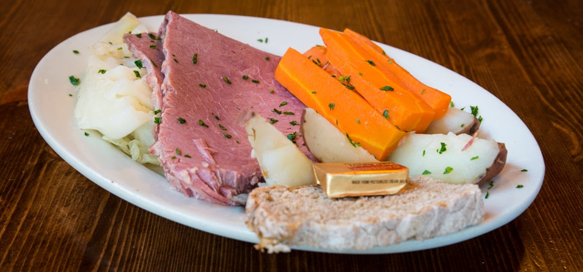 The Chieftain Irish Pub & Restaurant by null