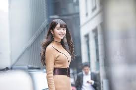 松川菜々花|non-no専属・松川菜々花（20）、スレンダーさ際立つ水着姿を披露 | マガジンサミット