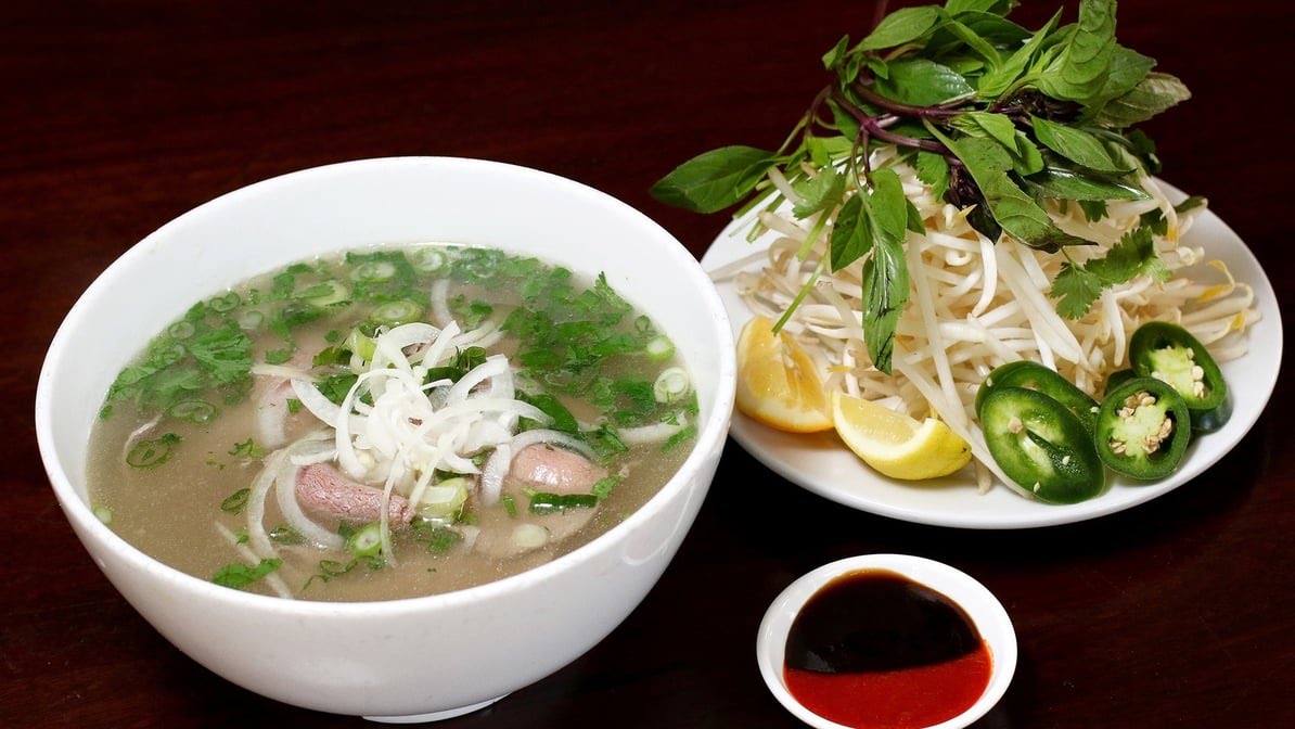 Tay Ho Oakland Restaurant & Bar by null