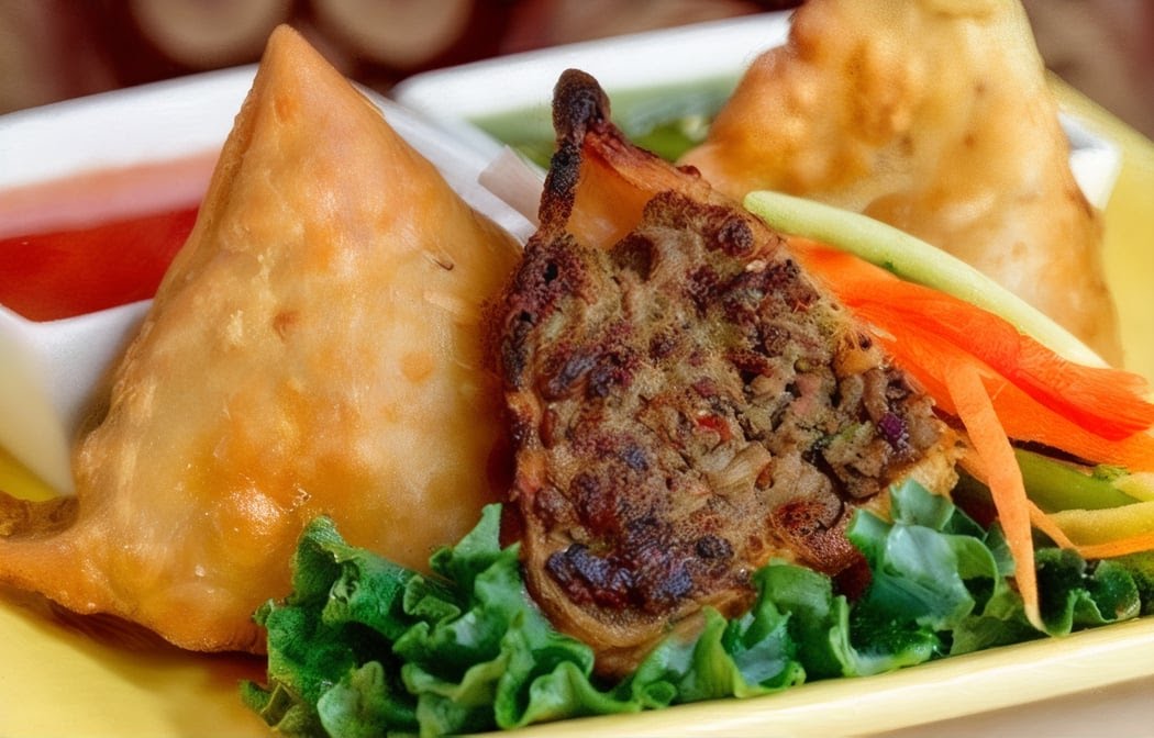 Indian Kitchen Lovash by null