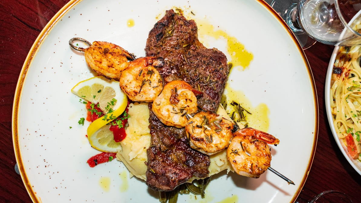 10 Rocks Tapas Bar & Restaurant by null