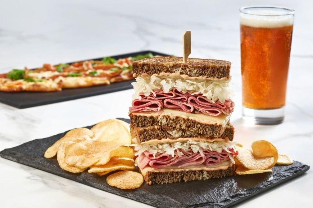 Bar Louie - Skokie Holiday Inn North Shore by null