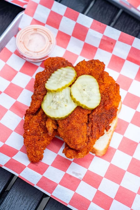 Wooboi Hot Chicken by null