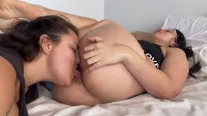 Curvy lesbian eats ass jpg x Lesbian ass eating