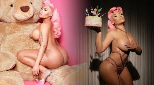 Nicki minaj flashes bare butt in fully jpg x Nicki minaj ass