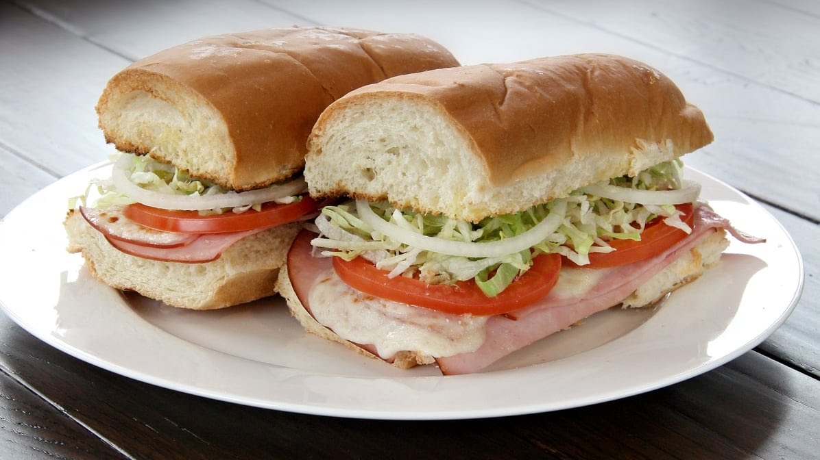 Davanni's Pizza & Hot Hoagies by null