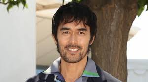 阿部寛　横顔|味の素の新TVCMに阿部寛が中華料理に没頭するお父さん役で出演！ | ジェイタメ