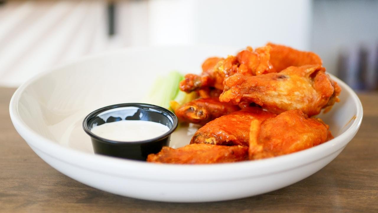 Cruisers Pizza Bar Grill by null