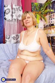 Older women swallowing cum jpg x Older women swallowing cum