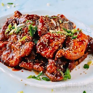 Mai Thai by null