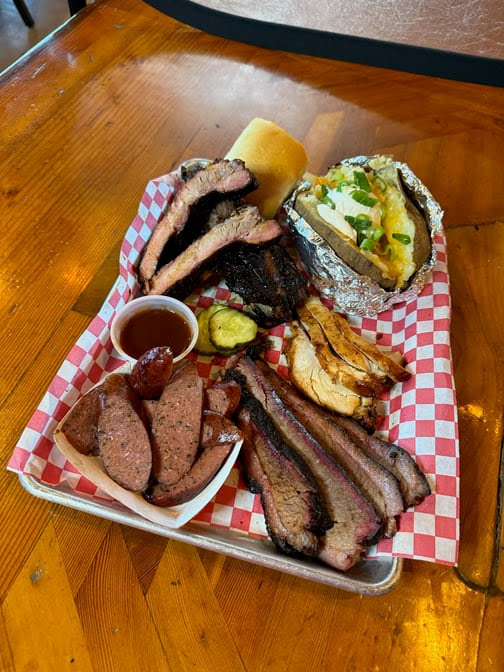 Big Al's Smokehouse BBQ by null