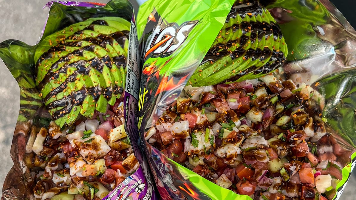 El Botanero Mariscos by null
