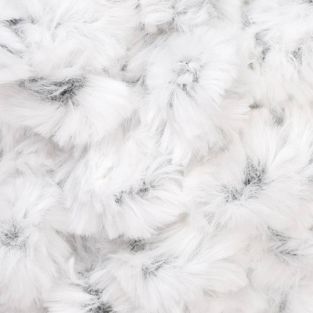 Lion Brand Off The Hook Faux Fur - Chinchilla (157A)