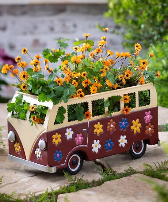Plow & Hearth Bus Planter One-Size