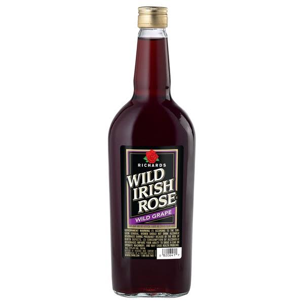 Richards Wild Irish Rose Wild Grape Red Wine - 750 ml