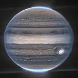 Wanneer is Jupiter vanavond zichtbaar vanuit het VK? Hoe de planeet te zien terwijl deze in oppositie is en dichter bij ...